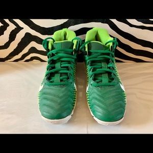 Nike football cleats size 5Y